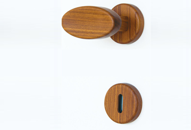 Our BIO coatings put the finishing touch to L.I.A. – the amazing wood handle 2